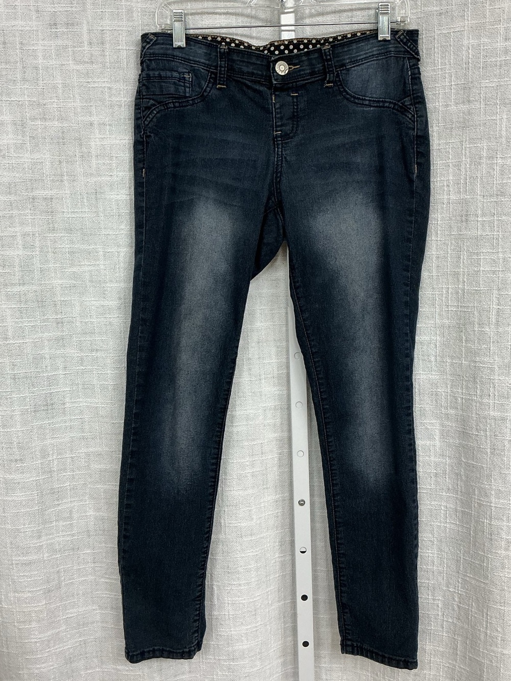 Women's Stretch Dark Blue Wash Jeggings